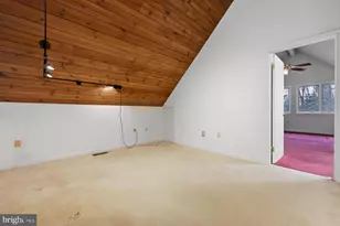 143 E Lake Dr, Annapolis, MD 21403 - Photo 20