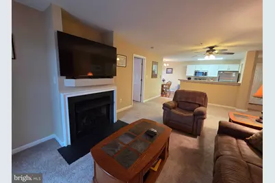 2015 Gov Thomas Bladen Way #204, Annapolis, MD 21401 - Photo 8