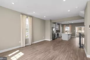 100 Bethlehem Pl, Brooklyn, MD 21225 - Photo 4