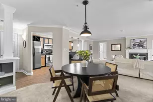 633 Admiral Dr, Annapolis, MD 21401 - Photo 14