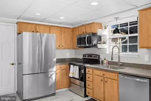 1917 Pometacom Dr, Hanover, MD 21076 - Photo 14