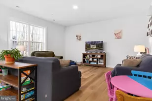 720 Bridge Dr, Pasadena, MD 21122 - Photo 18