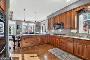 764 N Riverside Dr, Crownsville, MD 21032 - Photo 40