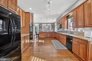 764 N Riverside Dr, Crownsville, MD 21032 - Photo 20