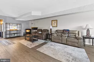 558 Elizabeth Ln, Glen Burnie, MD 21061 - Photo 14