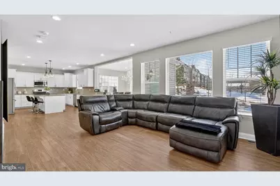 356 Daleview Drive, Glen Burnie, MD 21060 - Photo 8