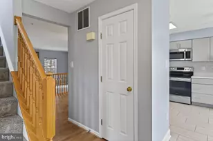 592 Quaker Ridge Ct, Arnold, MD 21012 - Photo 6