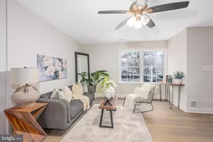 285 Maxo Ct, Glen Burnie, MD 21061 - Photo 2