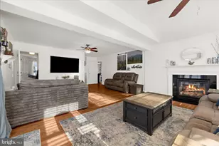 851 N Shore Dr, Glen Burnie, MD 21060 - Photo 6