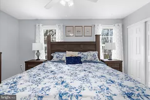 851 N Shore Dr, Glen Burnie, MD 21060 - Photo 26