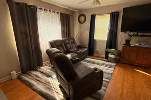 406 Burwood Ave, Glen Burnie, MD 21061 - Photo 2