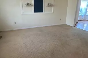 8129 Mountain View Cir, Pasadena, MD 21122 - Photo 10