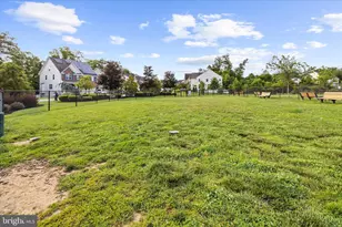 541 Bluffton Dr, Glen Burnie, MD 21060 - Photo 44