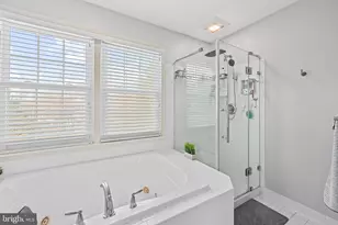 8300 Hope Point Ct, Millersville, MD 21108 - Photo 24