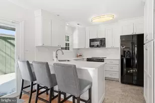 954 Breakwater Dr, Annapolis, MD 21403 - Photo 2