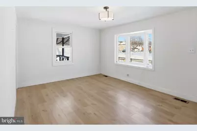 5600 Patrick Henry Drive, Baltimore, MD 21225 - Photo 8