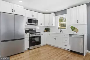 36 Mapledale Ave, Glen Burnie, MD 21061 - Photo 10