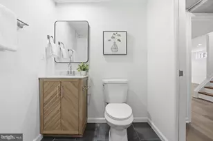 36 Mapledale Ave, Glen Burnie, MD 21061 - Photo 30