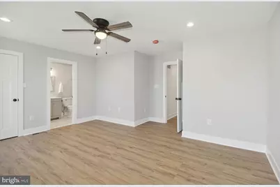 8012 Catherine Avenue, Pasadena, MD 21122 - Photo 12