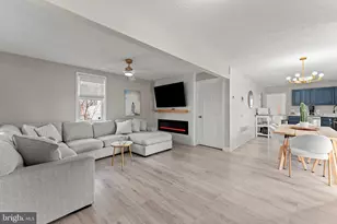 28 Queen Anne Rd, Glen Burnie, MD 21060 - Photo 2