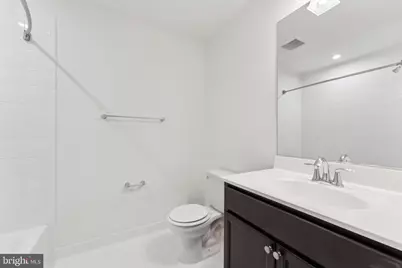 225 Jenkins Way, Glen Burnie, MD 21061 - Photo 32