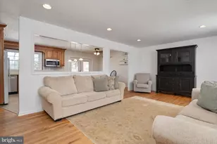 903 Old County Rd, Severna Park, MD 21146 - Photo 12