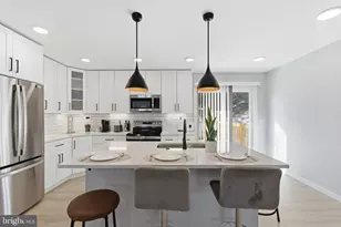 7872 Bastille Pl, Severn, MD 21144 - Photo 10