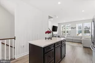 7810 Yona Ct, Glen Burnie, MD 21060 - Photo 12