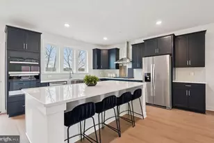 1134 Crested Wood Dr, Laurel, MD 20724 - Photo 2