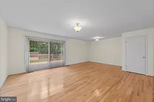 8556 Kim Marie Ct, Pasadena, MD 21122 - Photo 6