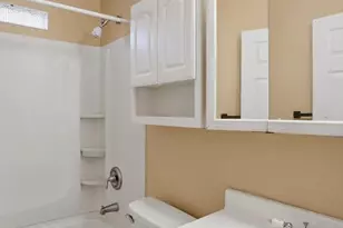 610 Wardour Rd, Glen Burnie, MD 21061 - Photo 16