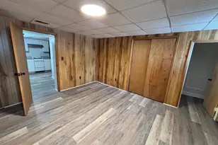 7686 Briar Ln, Pasadena, MD 21122 - Photo 4