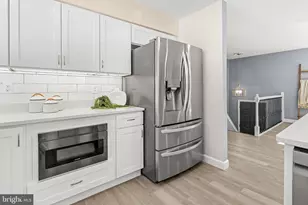 1402 Valley Creek Rd, Severn, MD 21144 - Photo 10