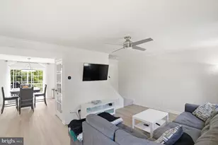 814 Seal Harbour, Pasadena, MD 21122 - Photo 6