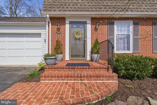 2568 Glen Cove, Annapolis, MD 21401 - Photo 2