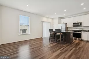 7831 Wolf Run Ln, Severn, MD 21144 - Photo 6