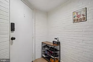 656 Newbridge Ct, Arnold, MD 21012 - Photo 4