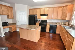 1029 Ironwood Ln, Hanover, MD 21076 - Photo 8