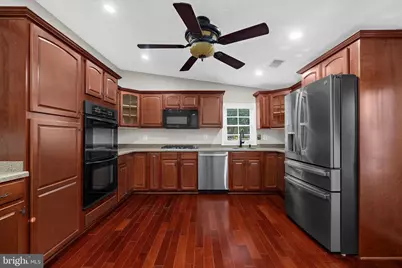 333 Magothy Beach Road, Pasadena, MD 21122 - Photo 8