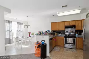 319 Eagle Landing Ct, Odenton, MD 21113 - Photo 10