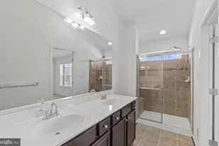 122 Kindred Way, Glen Burnie, MD 21061 - Photo 22