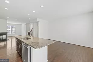 122 Kindred Way, Glen Burnie, MD 21061 - Photo 10