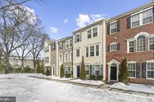122 Kindred Way, Glen Burnie, MD 21061 - Photo 2