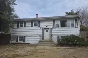 391 Hilltop Ln, Annapolis, MD 21403 - Photo 2