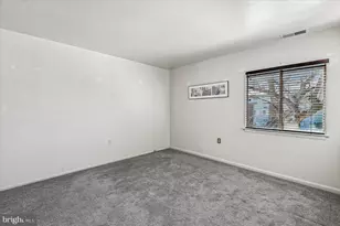 355 Gatewater Ct, Glen Burnie, MD 21060 - Photo 8