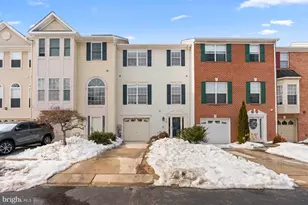 8725 Silent Ct, Odenton, MD 21113 - Photo 2