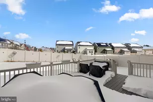 8193 Hickory Hollow Dr, Glen Burnie, MD 21060 - Photo 38