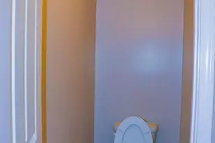 7711 Allen Wood Ct, Glen Burnie, MD 21061 - Photo 4