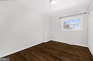 251 Scotts Manor Dr, Glen Burnie, MD 21061 - Photo 16