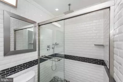 398 Washington Avenue, Glen Burnie, MD 21060 - Photo 16